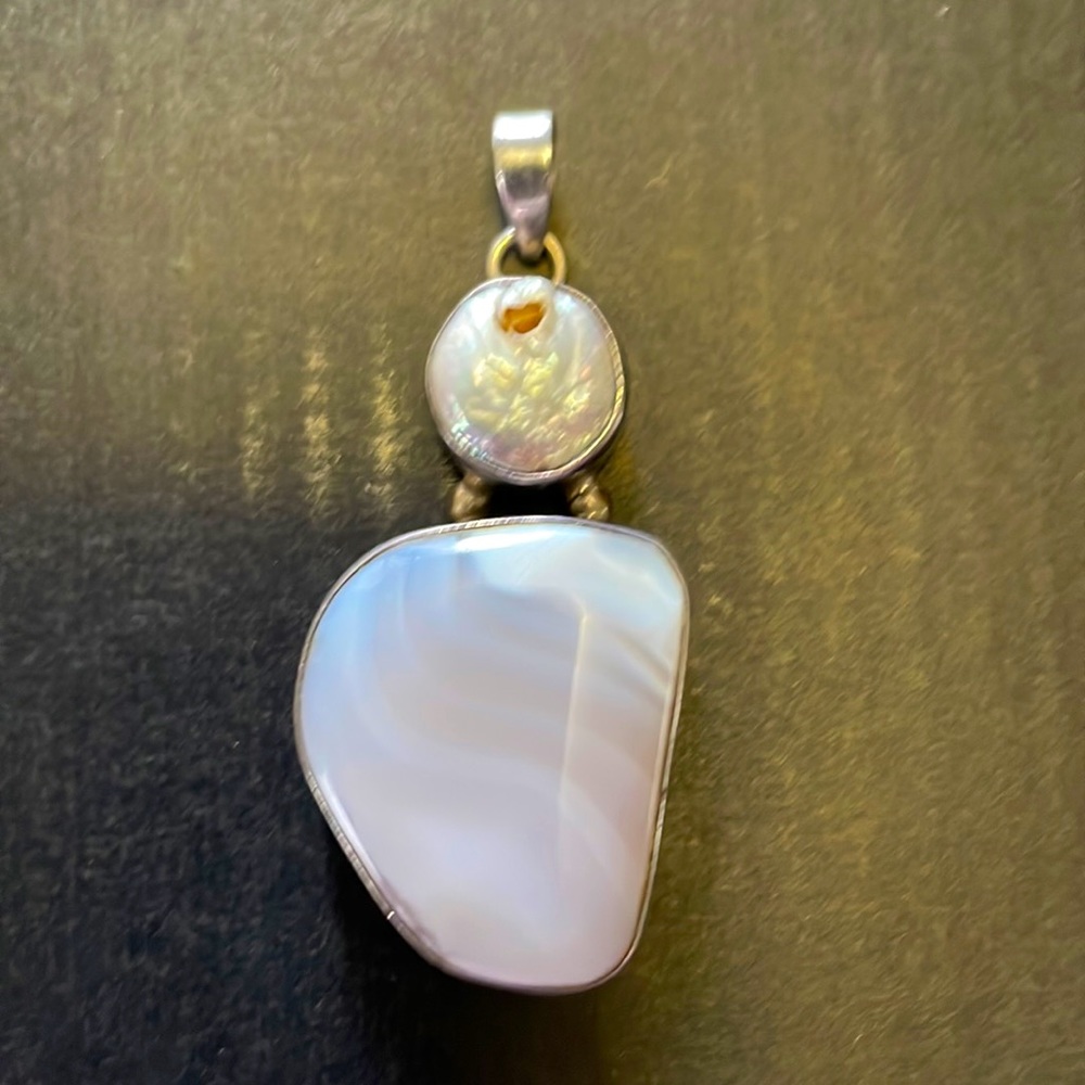 Really cool Pearl and Banded agate Sterling pendant.